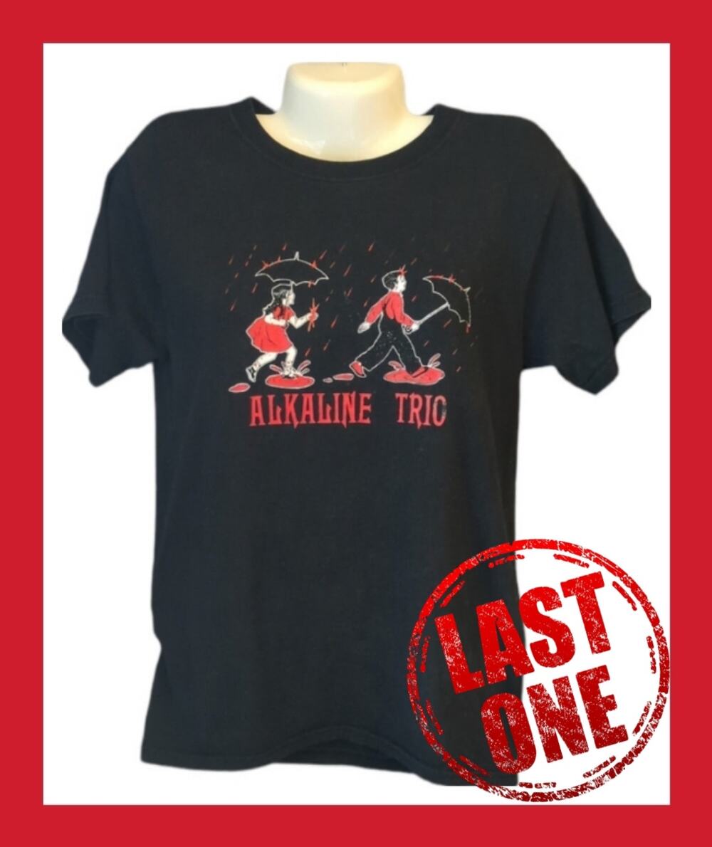 VTG RARE Alkaline Trio Band Tee T-shirt Play In Blood Goth Alt Punk Rock Mens S